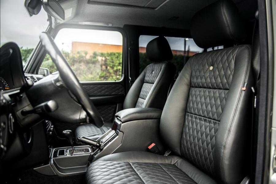 Интерьер Mercedes-Benz G320 by Project Kahn 2019 года  (фото 3 из 16)